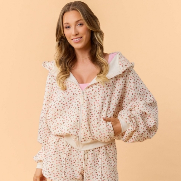 Target Blogilates Marshmallow Hoodie M